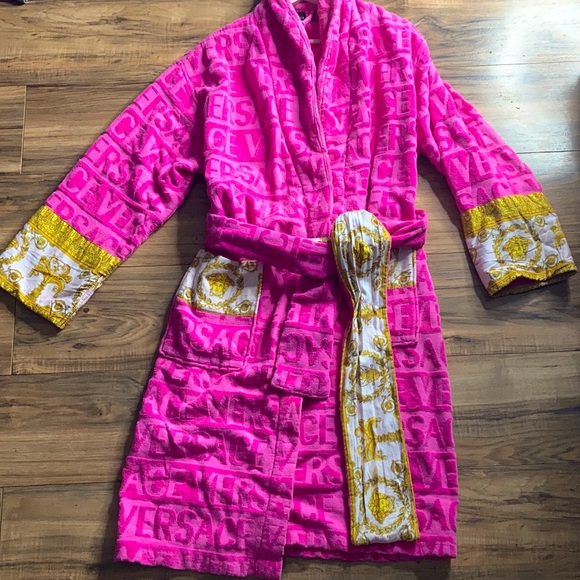 Versace Intimates & Sleepwear Versace I Love Baroque Hot Pink Bath